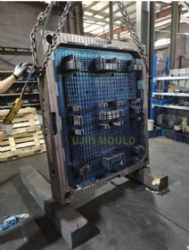 plastic pallet mould